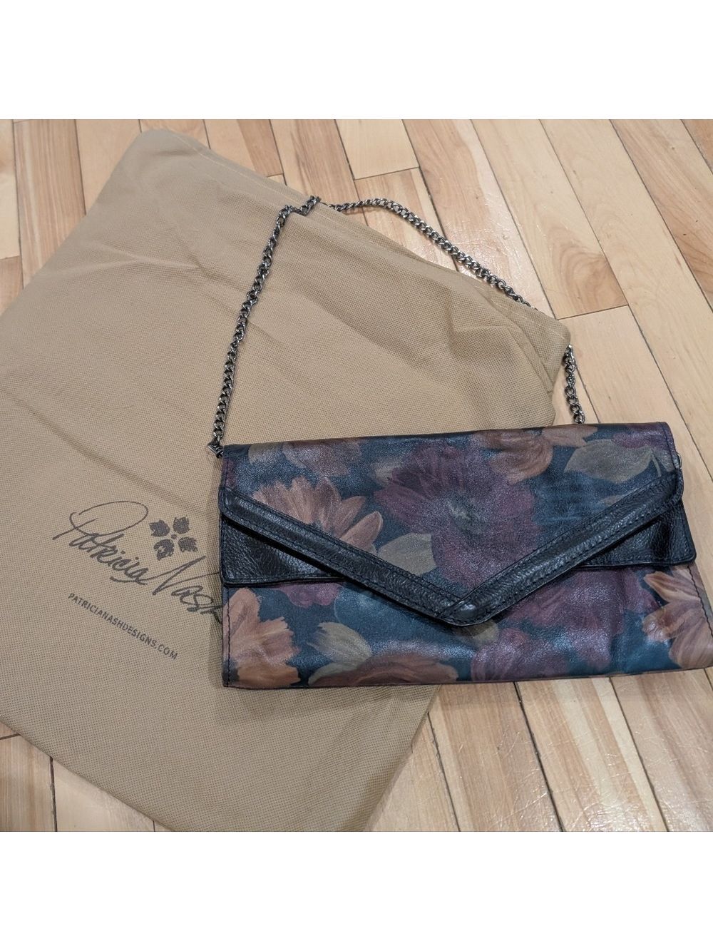 Patricia Nash | Lipari Envelope Clutch In Peruvian Paint
